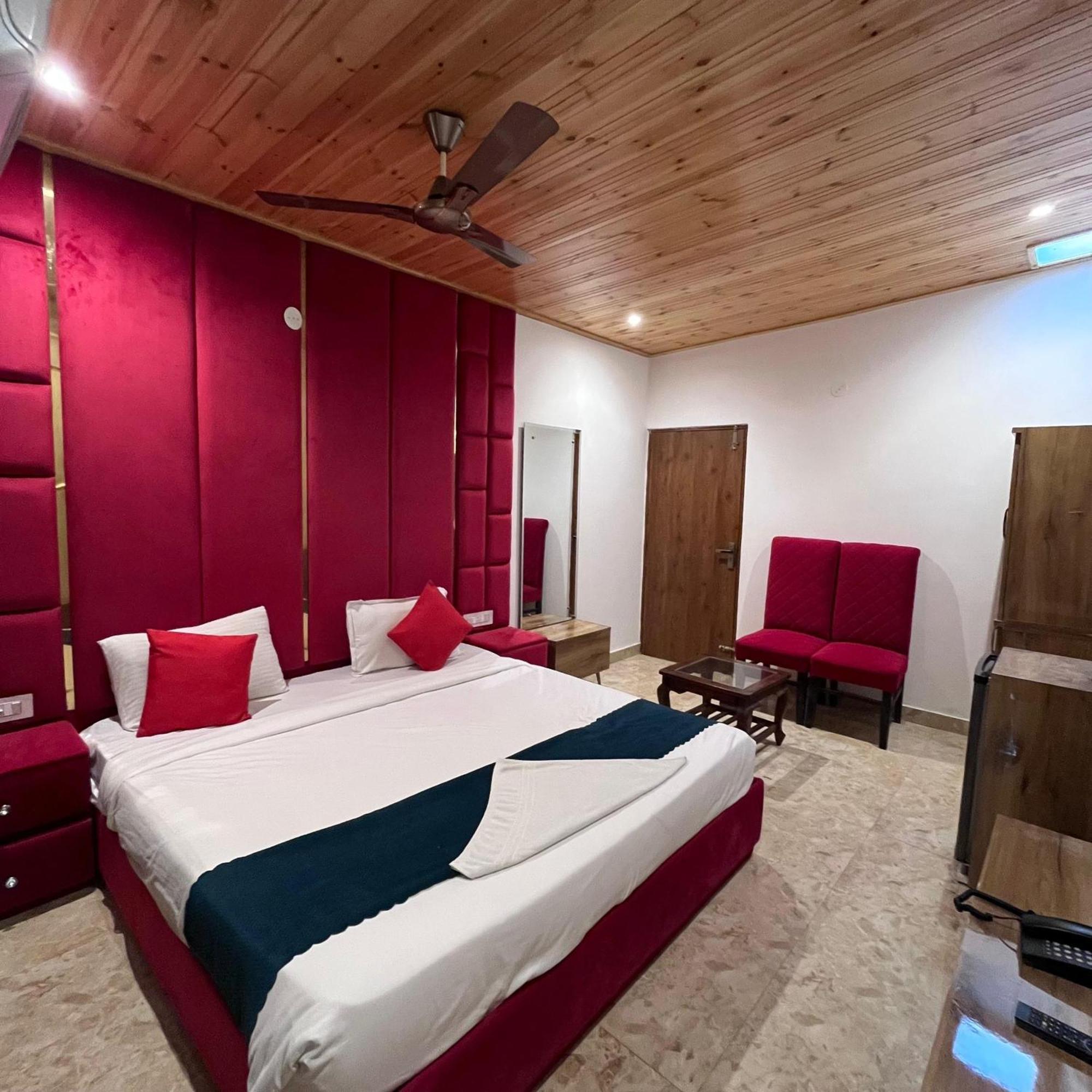 La Casca Experience Hotel Zirakpur Kültér fotó