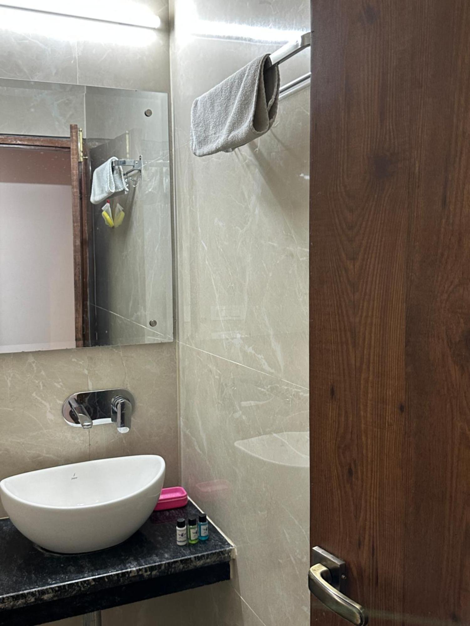 La Casca Experience Hotel Zirakpur Kültér fotó